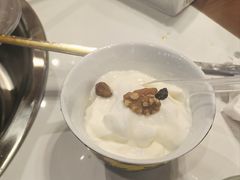 -乡土特色.冷锅鱼.牦牛肉汤锅