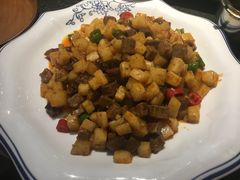 -诺敏塔拉奶茶-布里亚特包子-手把肉(锦都会店)