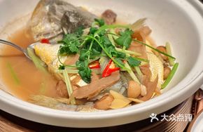 Preserved Turnip Stewed Yellow Croaker