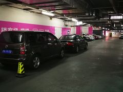 -万达广场（上海颛桥店）-立体停车场