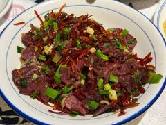 大蒜辣椒炒腊牛肉-壹盏灯(华远店)