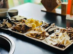 -野菌皇海景野生菌火锅(滨海大道店)