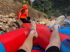 -安吉龙王山峡谷漂流
