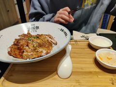 -熊吞·大碗丼烧肉饭(西市场嘉华店)