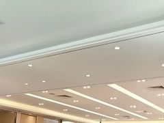 -Eziwish眼镜·蔡司授权店