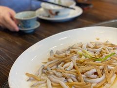 头菜丝蒸沙虫-猪肉婆私房菜(容桂总店)
