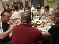 -伊和园清真餐饮