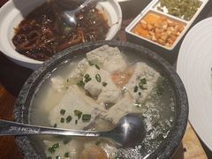 -荷塘秋月·本帮江浙菜(国权路店)