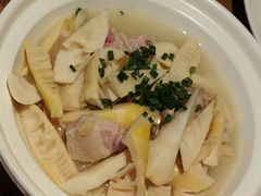 咸肉炖春笋-老头儿油爆虾(胜利河美食街店)
