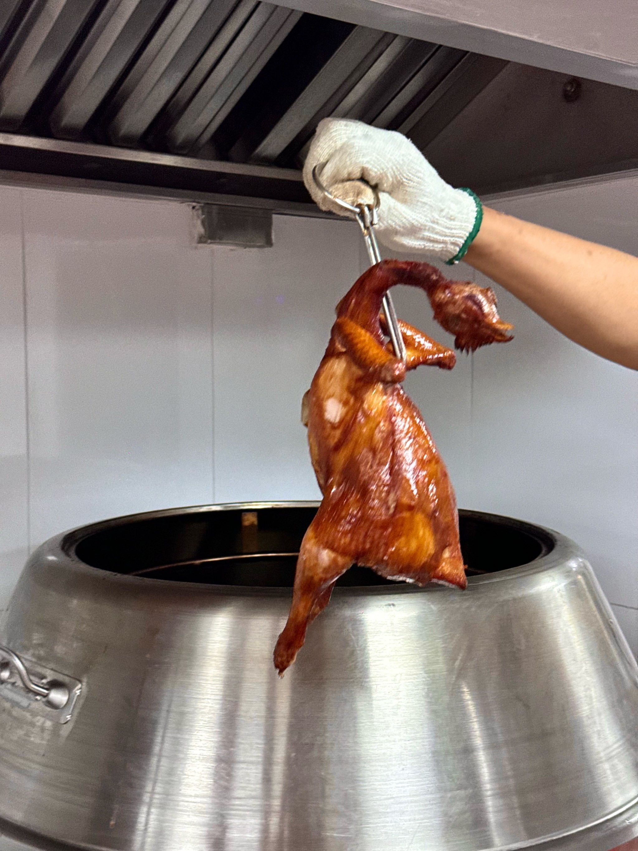 刚出炉的烧鸡,在深圳这家店发现了!