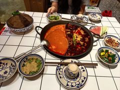 -旧街市鲜货老火锅(大光路店)