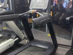 -超鹿运动(五四路恒力城店)