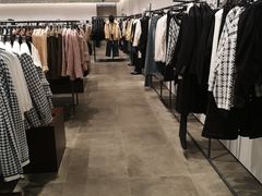 -URBAN REVIVO(青特万达广场店)