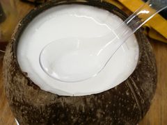 -椰爺爺·椰子冻砵仔糕