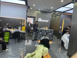 -米可造型烫发染发
