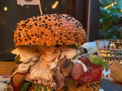 -FAT COW(虹梅路店)