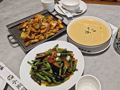 -小菜园新徽菜(芜湖万达店)
