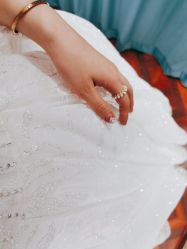 点击看大图 -拉瑞娜LaReine婚纱礼服高级定制