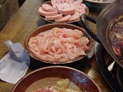 -黄潇洒老火锅(九眼桥宏济巷店)