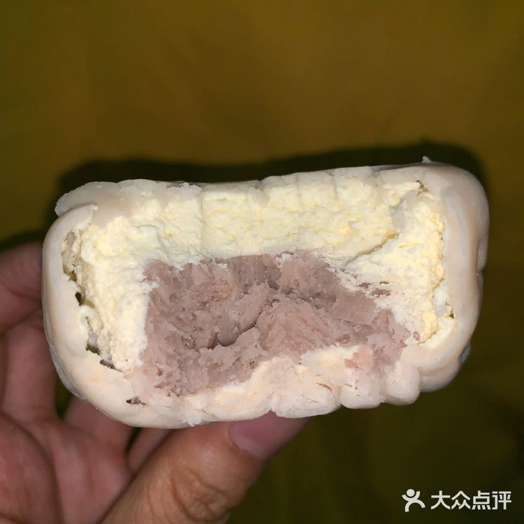 芋泥雪媚娘 芋泥很细腻