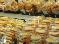 -华荣西饼屋(金禧店)