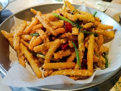 -巴厘龙虾·榜首油焖大虾(音乐学院·沿江酒馆店)