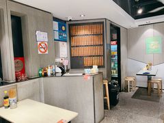 -卢香纪面馆(丽园路店)