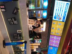 -中影荟星激光影城(西丽店)