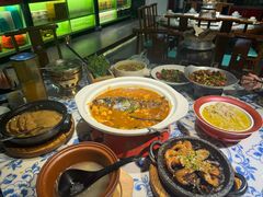 -卢大鲜鱼头捞饭(美利广场店)