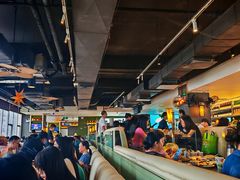 -大头虾越式风味餐厅(光明广场店)