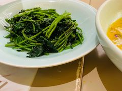 -荷花亭·湖北融合菜(中商广场店)