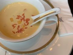 杨枝甘露-运·中餐厅(成都华尔道夫酒店)