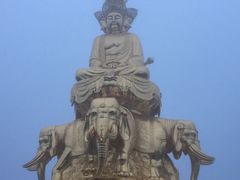 -峨嵋山金顶