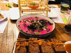 -胡桃里音乐餐厅(陶溪川店)(川湘赣菜·世界百大酒庄直供红酒·音乐表演)