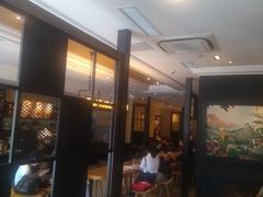 -星巴克臻选(威海威高广场店)