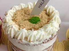 -半勺舒舒生日蛋糕店