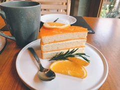 橙子蛋糕-Chom Cafe and Restaurant