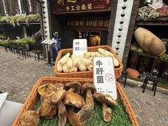 -桥边小楼·手工云南菜·古城观景小楼