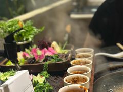 -蘸小院铁锅炖·蘸酱菜·东北菜(怀远门店)