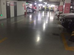 -九六广场-停车场