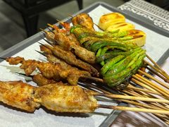 -云晓光头烧烤吧(盛夏店)