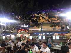 景观位-四川小胡子海鲜(丁村万人海鲜广场店)