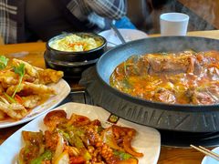 -喇喇排骨火锅·传统韩式脊骨汤(望京西园总店)