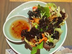牛油果软壳蟹米纸卷-CHINCHIN 青青·泰国料理(万象食家店)