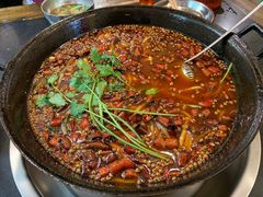-鸿顺老铁锅美蛙鱼府(解放碑店)
