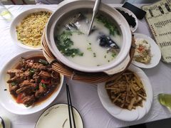 -天乐农家鱼头王(天目湖店)