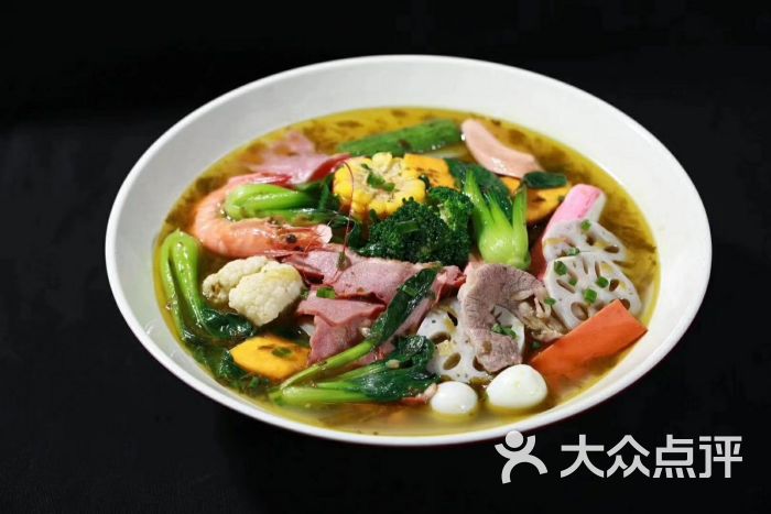 三顾冒菜(广厦店)微辣图片 - 第2张