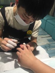 -AGAXI美甲美睫