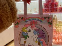 -好利来(新华百货店)