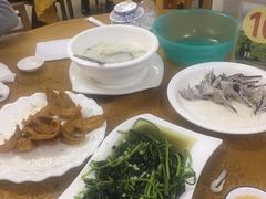 -明记海鲜美食老字号(明记总店)
